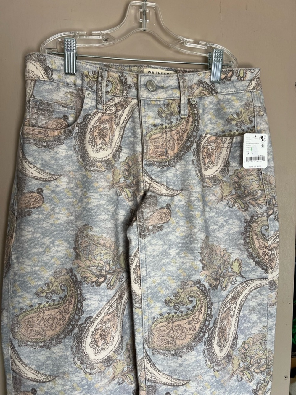 We The Free Tennessee Low-Rise
Illusions Jeans in Limestone Paisley Size 24 NWT! - Picture 3 of 10